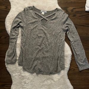 Paradiso sweater size medium